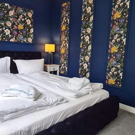 Monte Carlo Boutique سفينويتشي