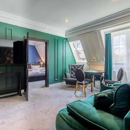 Monte Carlo Boutique